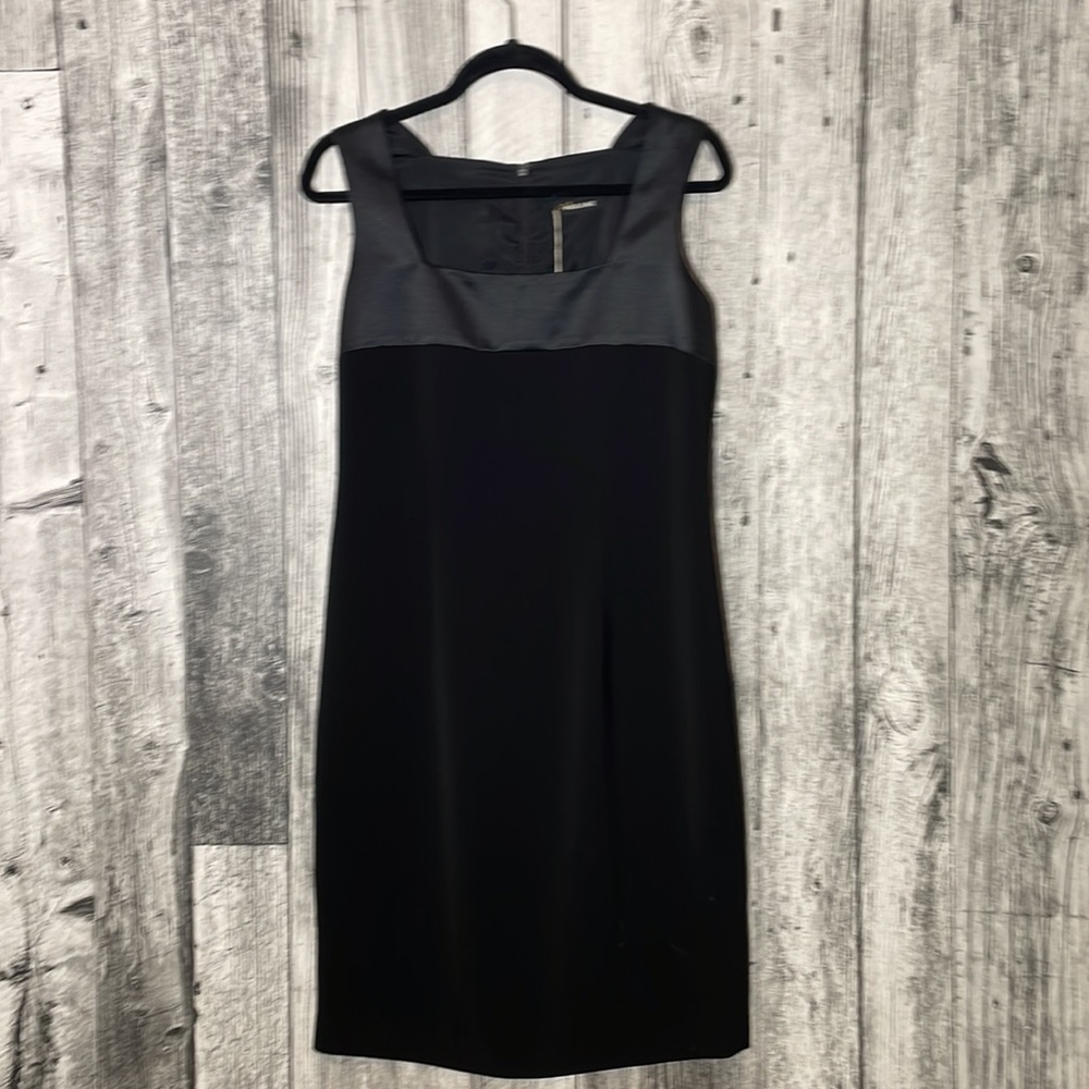 Mikane Sheath Square Neck Dress, Back Zip, sleeveless.